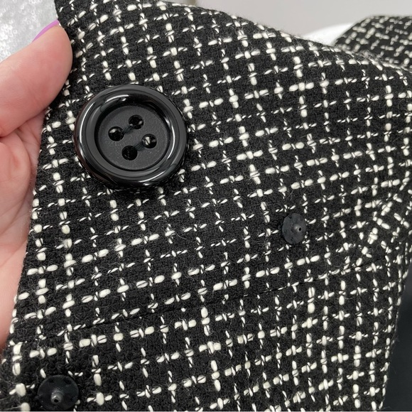 Tahari European Designer Styled Snap Top Button Long Sleeve Boucle Vibes Jacket - Picture 10 of 12